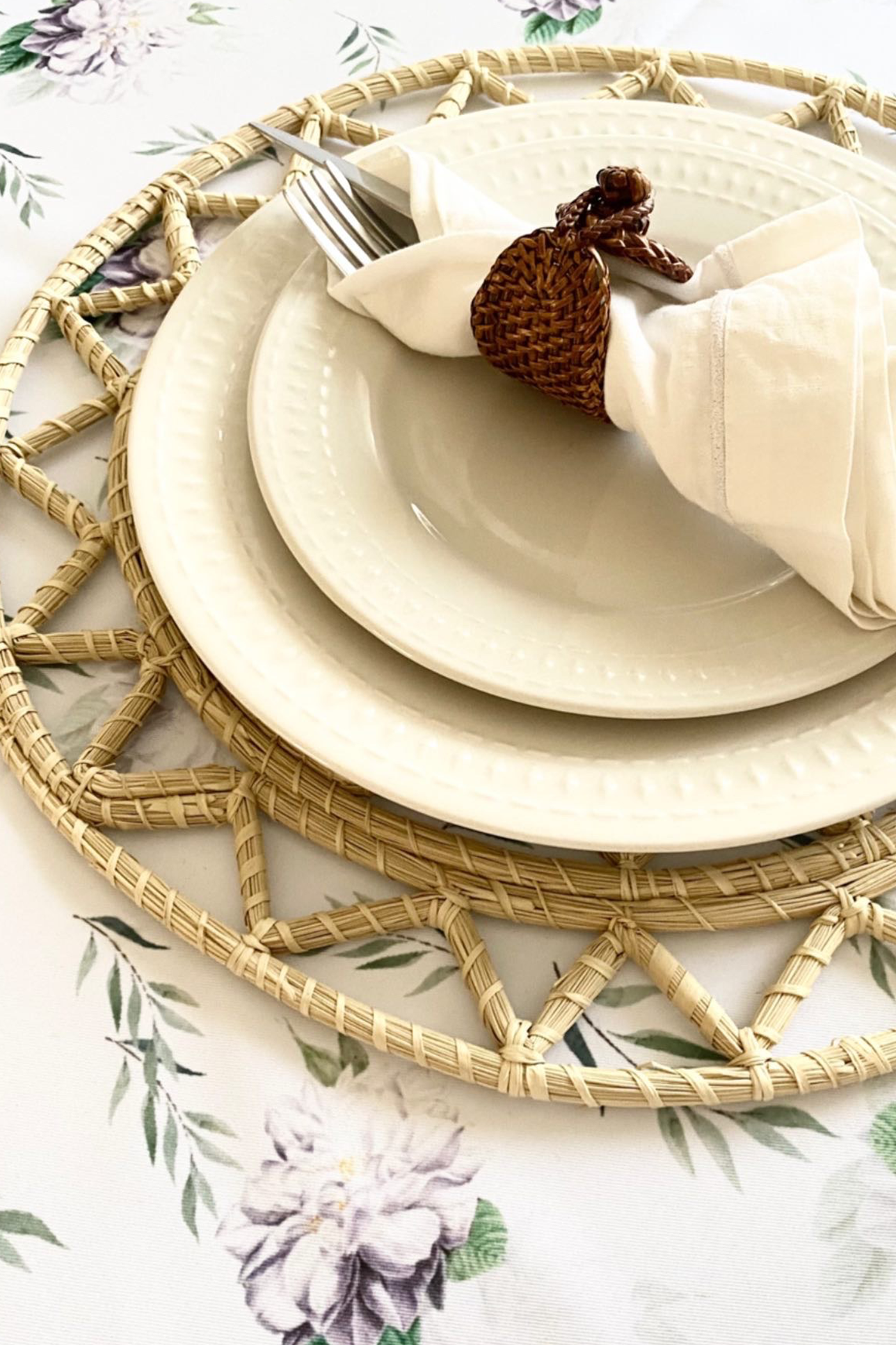 Tablecloth White peonies